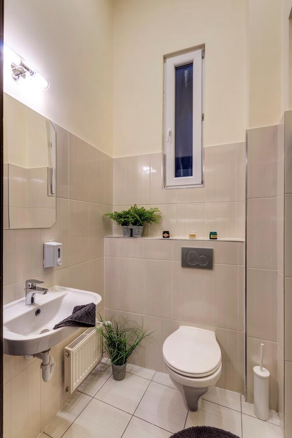 Real Apartments Klauzal Budapest Ngoại thất bức ảnh