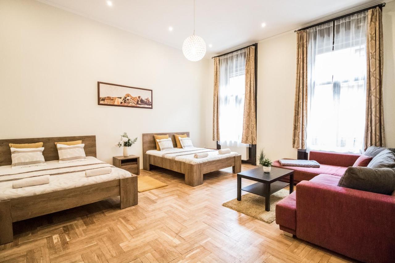 Real Apartments Klauzal Budapest Ngoại thất bức ảnh